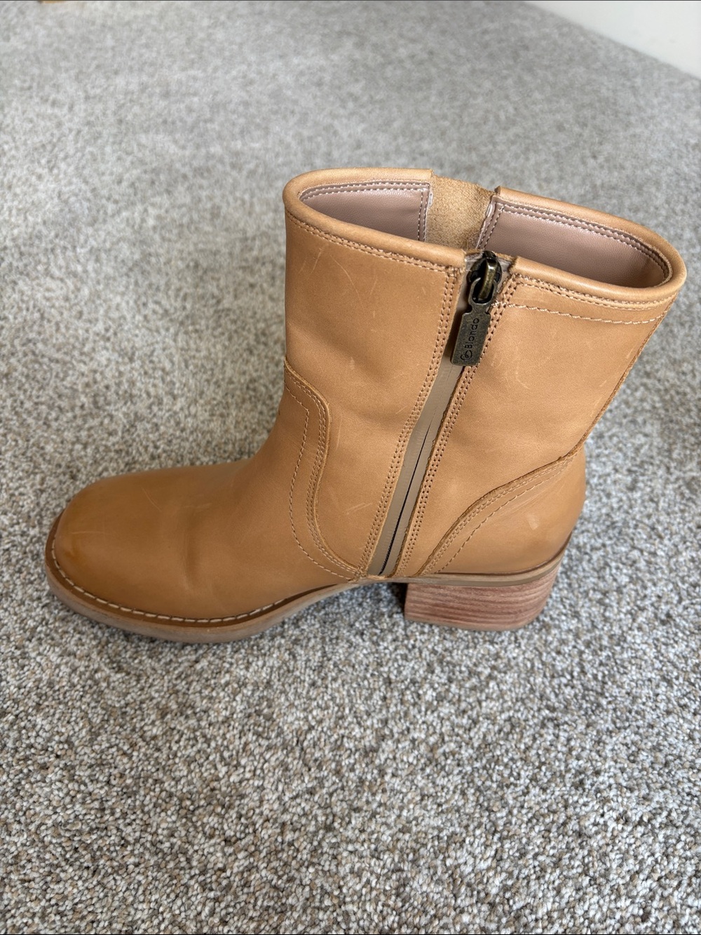 Blondo Cassidie Waterproof Bootie